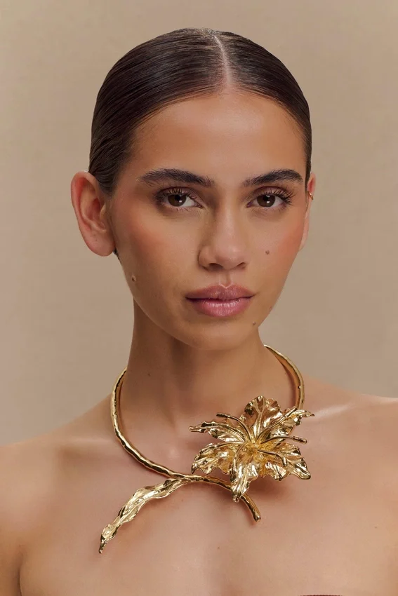 Allona Floral Choker – Gold Allona Floral Choker – Gold