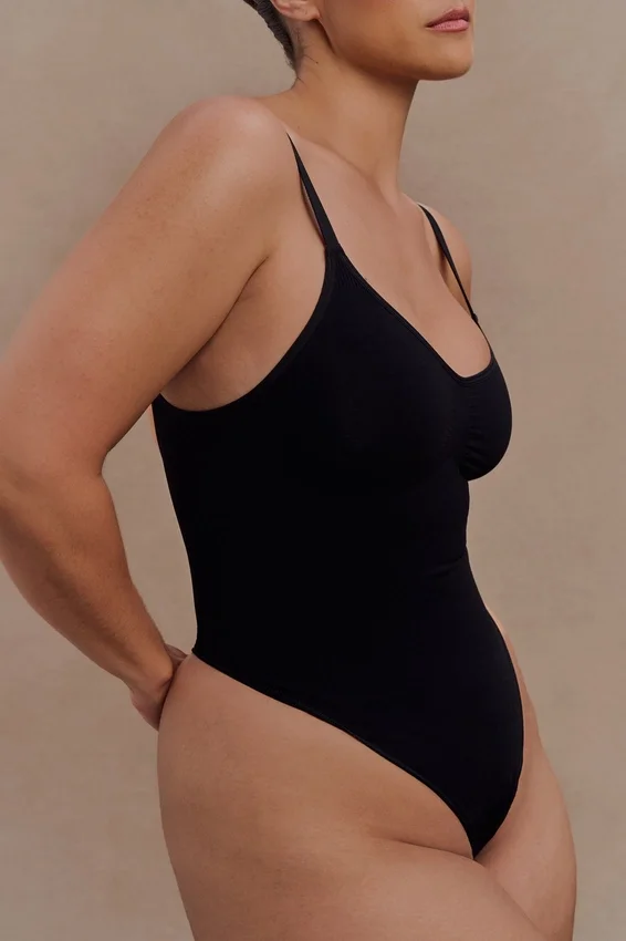 Alyssa Backless Shapewear Bodysuit – Black Alyssa Backless Shapewear Bodysuit – Black