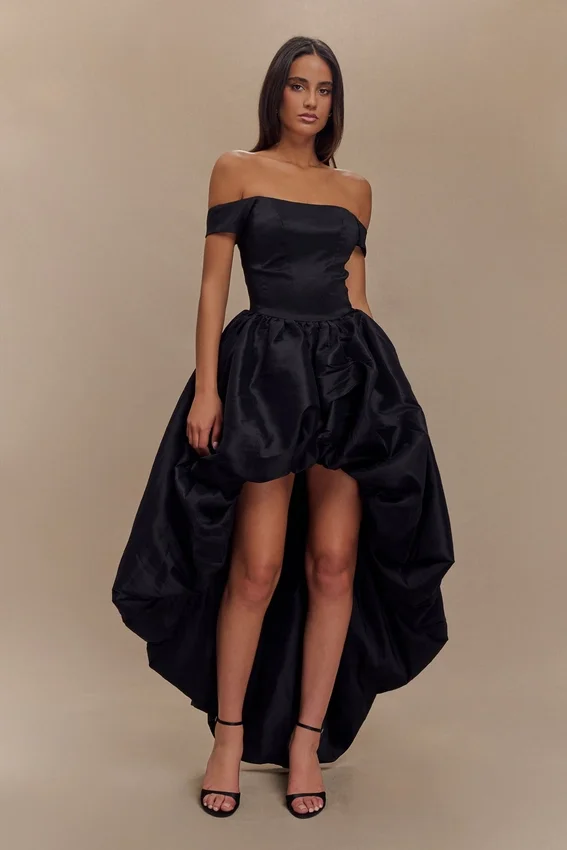 Amelia Bubble Maxi Dress – Black Amelia Bubble Maxi Dress – Black