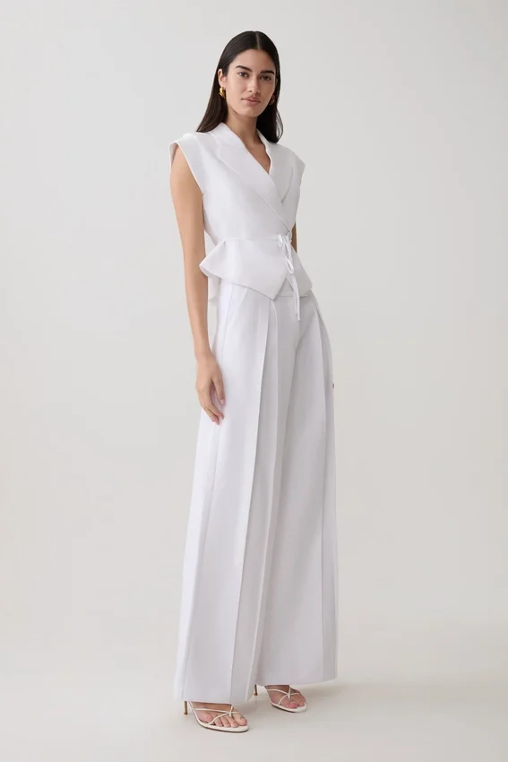 Andina Shortsleeve Linen Top – White Andina Shortsleeve Linen Top – White