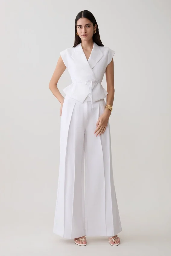 Andina Shortsleeve Linen Top – White Andina Shortsleeve Linen Top – White