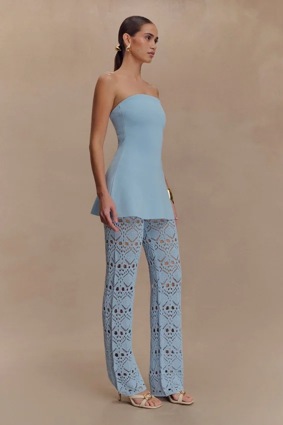 Anette Bandage Knit Strapless Top – Sky Blue Anette Bandage Knit Strapless Top – Sky Blue