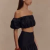 Autumn Off Shoulder Bubble Top – Black