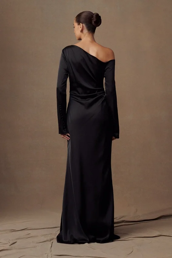 Avery Long Sleeve Maxi Dress – Black Avery Long Sleeve Maxi Dress – Black