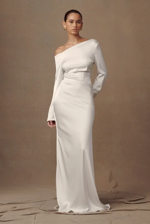 Avery Long Sleeve Maxi Dress – Ivory Avery Long Sleeve Maxi Dress – Ivory