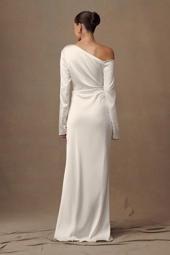 Avery Long Sleeve Maxi Dress – Ivory Avery Long Sleeve Maxi Dress – Ivory