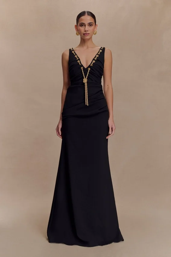 Axton Low Neck Maxi Dress – Black Axton Low Neck Maxi Dress – Black