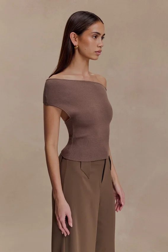 Carley Off Shoulder Knit Top – Cacao Brown Carley Off Shoulder Knit Top – Cacao Brown