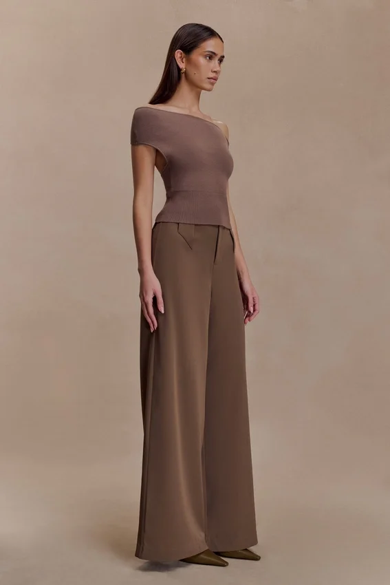 Carley Off Shoulder Knit Top – Cacao Brown Carley Off Shoulder Knit Top – Cacao Brown