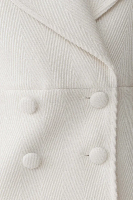 Elara Cropped Collared Jacket – Ivory Elara Cropped Collared Jacket – Ivory