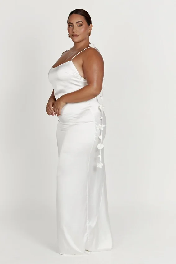 Elenora Rose Gown – White Elenora Rose Gown – White