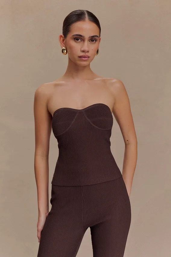 Elodie Strapless Cupped Knit Top – Chocolate Elodie Strapless Cupped Knit Top – Chocolate