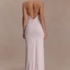 Elyna Slinky Halter Maxi Dress – Pale Pink