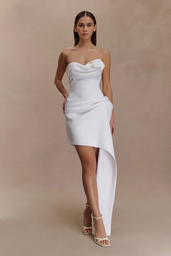 Evianna Strapless Gathered Mini Dress – White Evianna Strapless Gathered Mini Dress – White