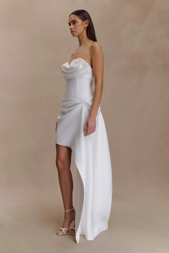 Evianna Strapless Gathered Mini Dress – White Evianna Strapless Gathered Mini Dress – White