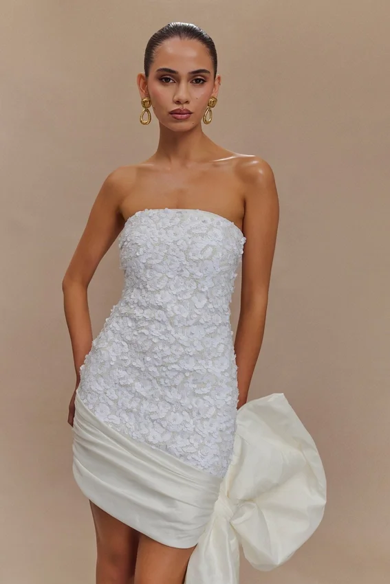 Franka Strapless Bow Mini Dress – White Franka Strapless Bow Mini Dress – White