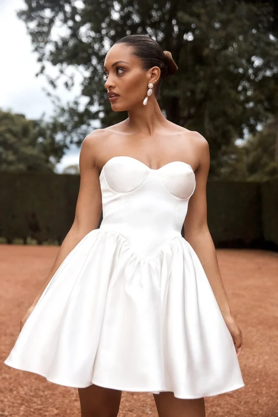 Hollie Structured Corset Mini Dress – White Hollie Structured Corset Mini Dress – White