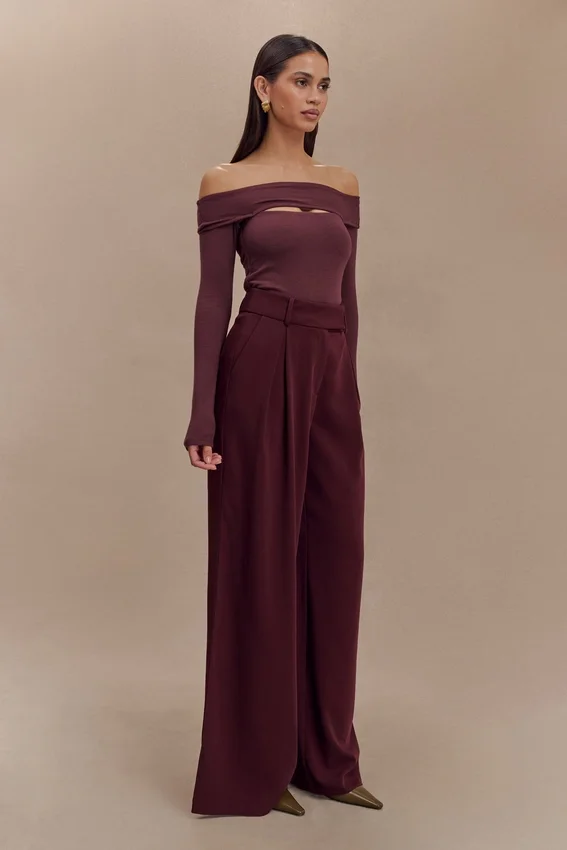 Jacqueline Pleated Wide Leg Pants – Mahogany Jacqueline Pleated Wide Leg Pants – Mahogany