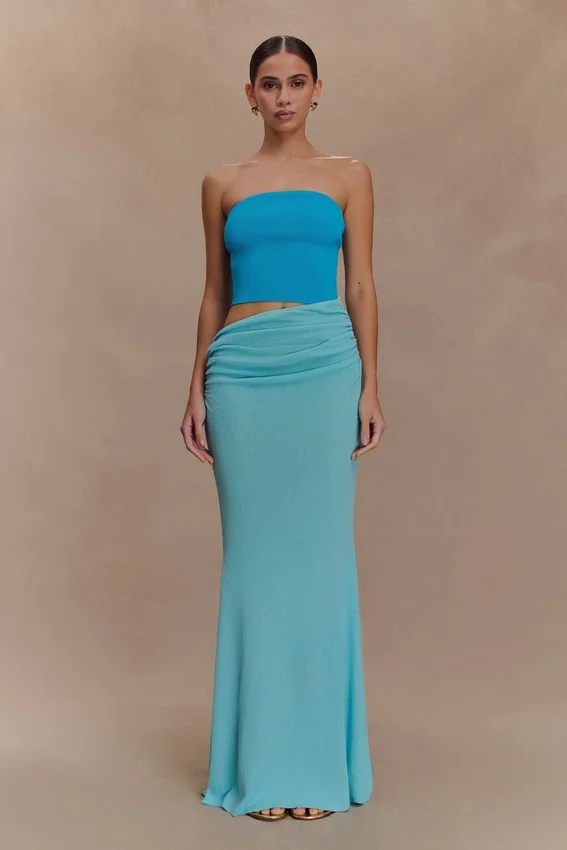 Jasiel Strapless Knit Maxi Dress – Cyan Blue Jasiel Strapless Knit Maxi Dress – Cyan Blue