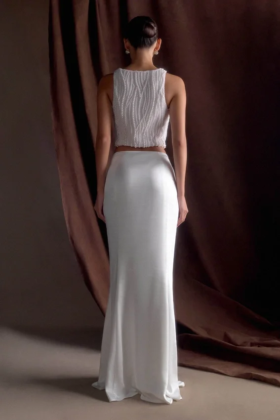 Khloe Satin Fishtail Maxi Skirt – White Khloe Satin Fishtail Maxi Skirt – White