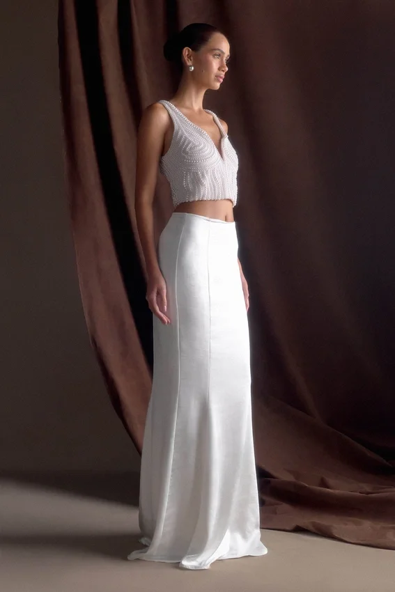 Khloe Satin Fishtail Maxi Skirt – White Khloe Satin Fishtail Maxi Skirt – White