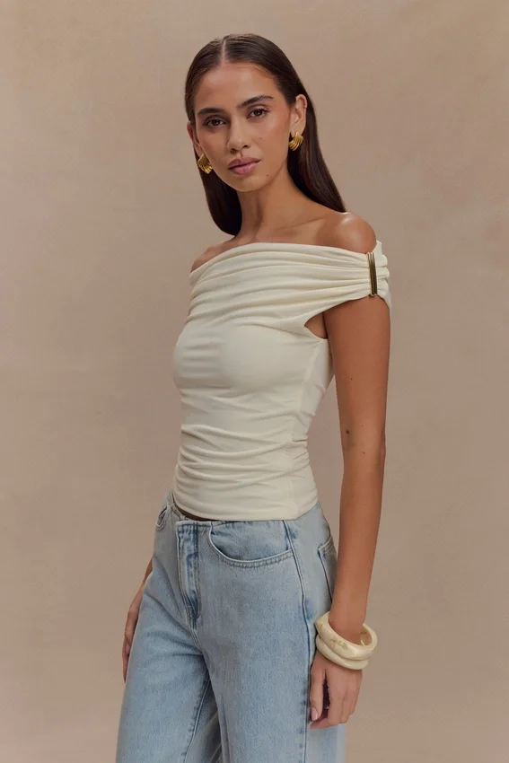 Kinsley Slinky Top With Hardware – Ivory Kinsley Slinky Top With Hardware – Ivory