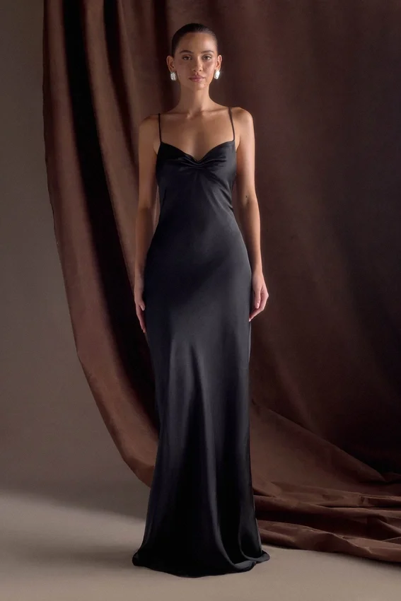 Lilly Sweetheart Satin Maxi Dress – Black Lilly Sweetheart Satin Maxi Dress – Black