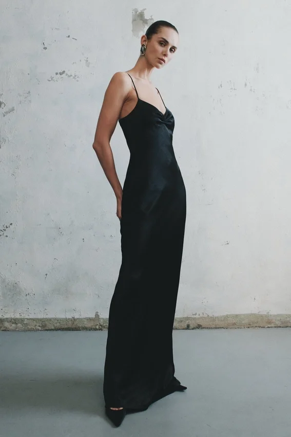 Lilly Sweetheart Satin Maxi Dress – Black Lilly Sweetheart Satin Maxi Dress – Black