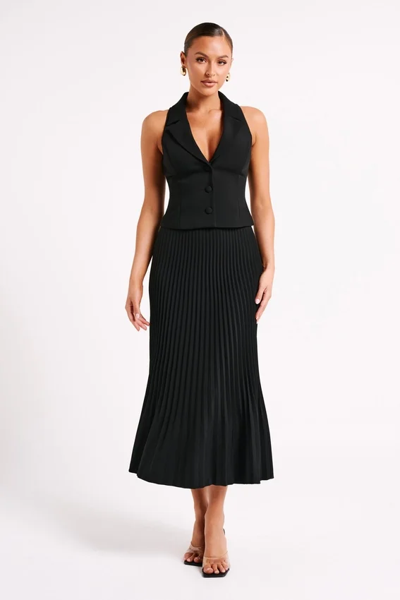Twyla Pleated Suiting Maxi Skirt – Black Twyla Pleated Suiting Maxi Skirt – Black