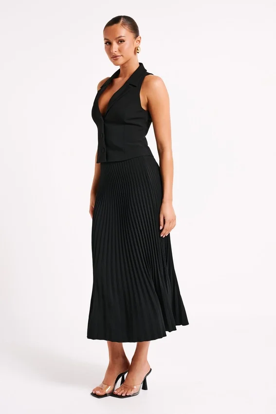 Twyla Pleated Suiting Maxi Skirt – Black Twyla Pleated Suiting Maxi Skirt – Black
