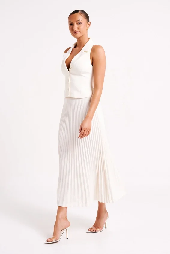 Twyla Pleated Suiting Maxi Skirt – Ivory Twyla Pleated Suiting Maxi Skirt – Ivory