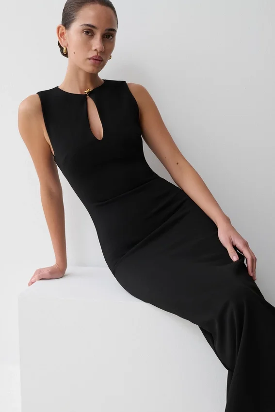 Norah Sleeveless Crepe Midi Dress – Black Norah Sleeveless Crepe Midi Dress – Black