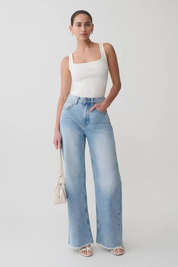 Sebastian Straight Leg Denim Jeans With Fray Hem – Washed Light Blue Sebastian Straight Leg Denim Jeans With Fray Hem – Washed Light Blue