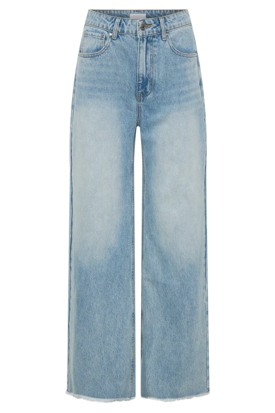 Sebastian Straight Leg Denim Jeans With Fray Hem – Washed Light Blue Sebastian Straight Leg Denim Jeans With Fray Hem – Washed Light Blue
