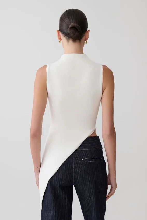 Suong High Neck Gathered Top – White Suong High Neck Gathered Top – White