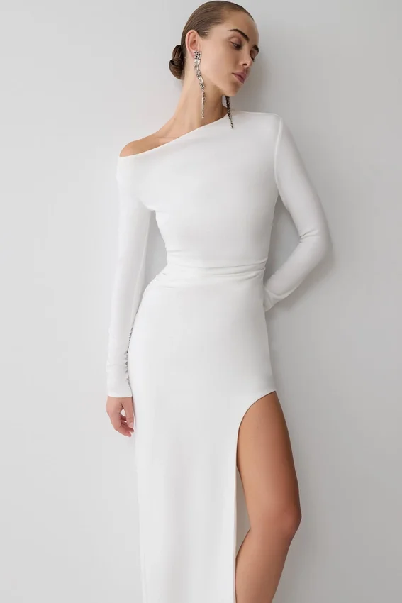 Thalyn Crepe Maxi Dress With Split – White Thalyn Crepe Maxi Dress With Split – White