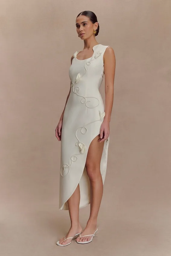 Virginia Suiting Embroidered Midi Dress – White Virginia Suiting Embroidered Midi Dress – White