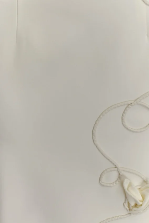 Virginia Suiting Embroidered Midi Dress – White Virginia Suiting Embroidered Midi Dress – White