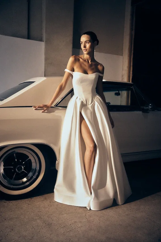 Willow Off Shoulder Satin Maxi Gown – White Willow Off Shoulder Satin Maxi Gown – White
