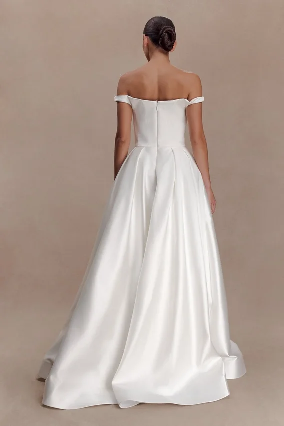 Willow Off Shoulder Satin Maxi Gown – White Willow Off Shoulder Satin Maxi Gown – White