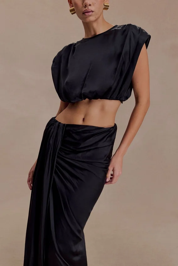 Zendaya Silk Crop Top – Black Zendaya Silk Crop Top – Black