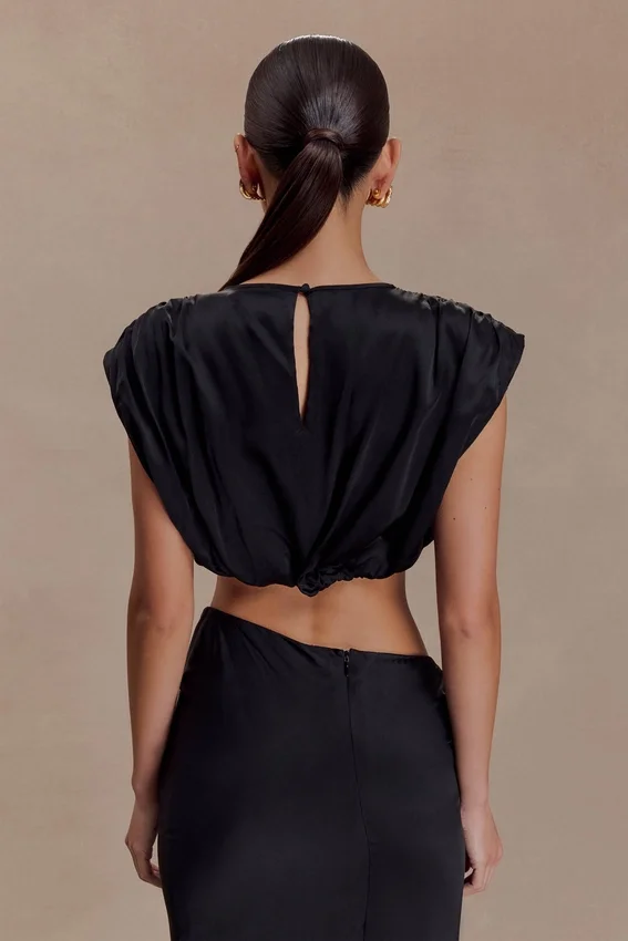 Zendaya Silk Crop Top – Black Zendaya Silk Crop Top – Black